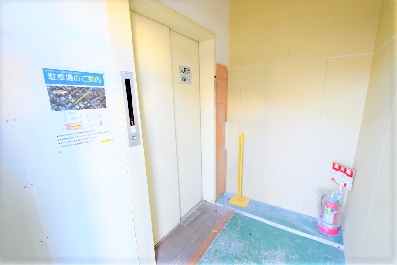 エレベーターの画像